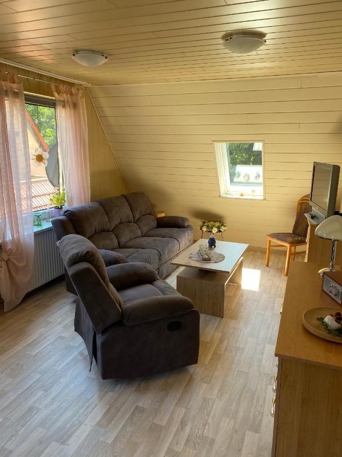 Ferienwohnung Meilerplatz - Familienfreundliche Ferienwohnung Fuer Max. 4 Personen In Bad Lauterberg Am Harz Exterior foto